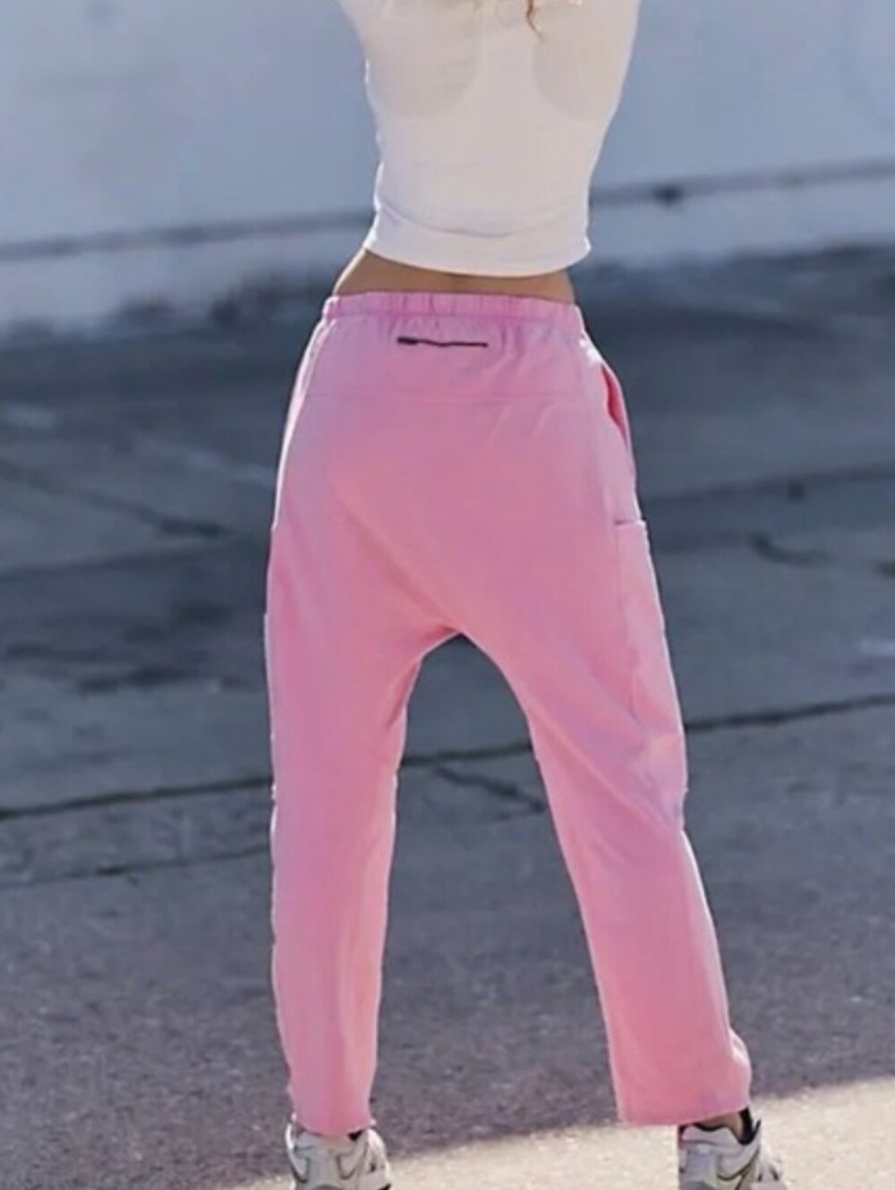 NWT FP Movement Hot Shot Pant. Neon Pink. Medium - Picture 3 of 7